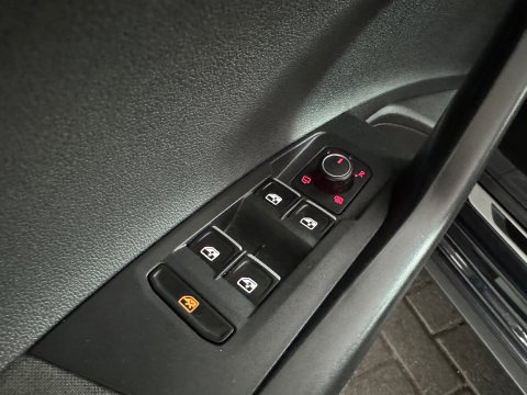 Volkswagen Polo 2.0 TSI GTI Pano|Beats|Camera|Keyless|Dodehoek