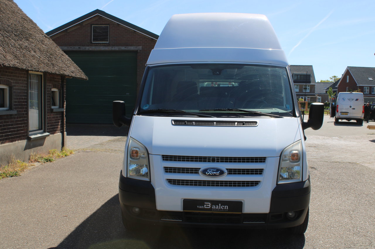 Westfalia Ford Nugget