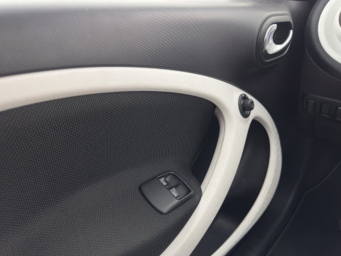 Smart Forfour 1.0 Passion *NAVI-FULLMAP | AIRCO | CRUISE | 15''ALU*