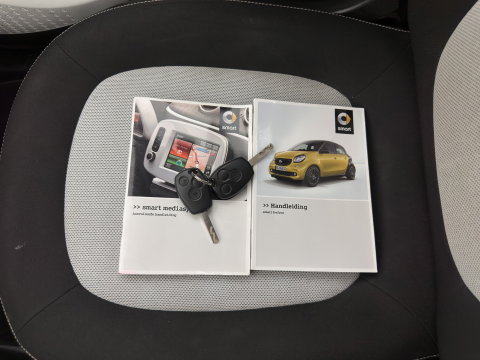 Smart Forfour 1.0 Passion *NAVI-FULLMAP | AIRCO | CRUISE | 15''ALU*