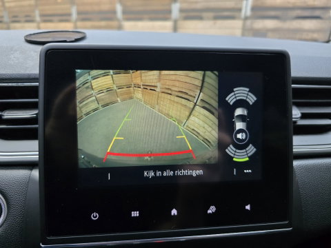 Renault Captur 1.3 TCe 130 Intens Trekhaak LED Navi Clima Cruise Camera LM