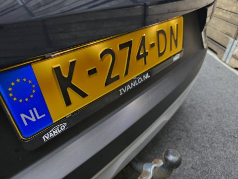 Renault Captur 1.3 TCe 130 Intens Trekhaak LED Navi Clima Cruise Camera LM