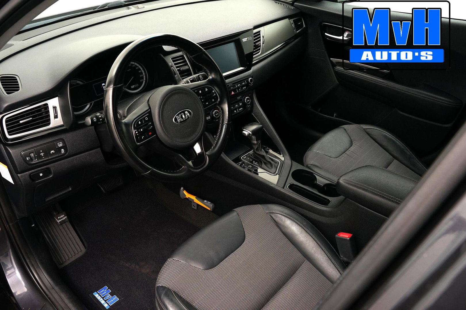 Kia Niro 1.6 GDi Hybrid DynamicLine|CARPLAY|NAVI|CAMERA|LED