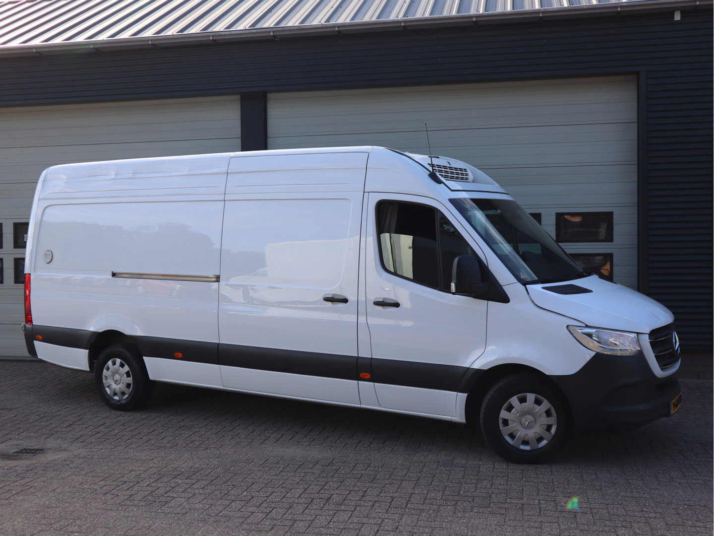 Mercedes-Benz Sprinter 317 CDI Automaat L3H2 - Pharma Medizin - Koelwagen - Thermo King