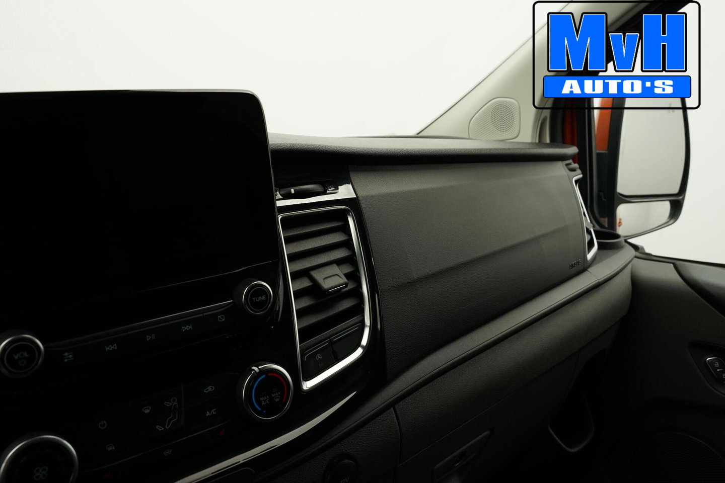 Ford Transit Custom 320 2.0 TDCI L1H1 Sport DC|MARGE|CAMERA