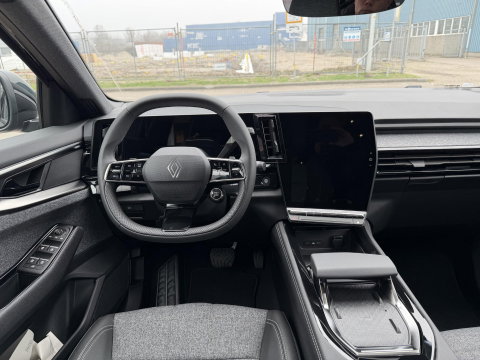 Renault Espace E-Tech full hybrid 200 techno 7p. Nieuwe auto
