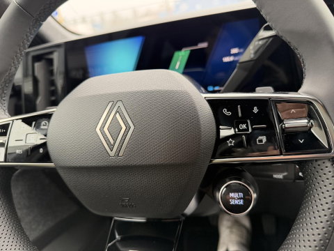 Renault Espace E-Tech full hybrid 200 techno 7p. Nieuwe auto