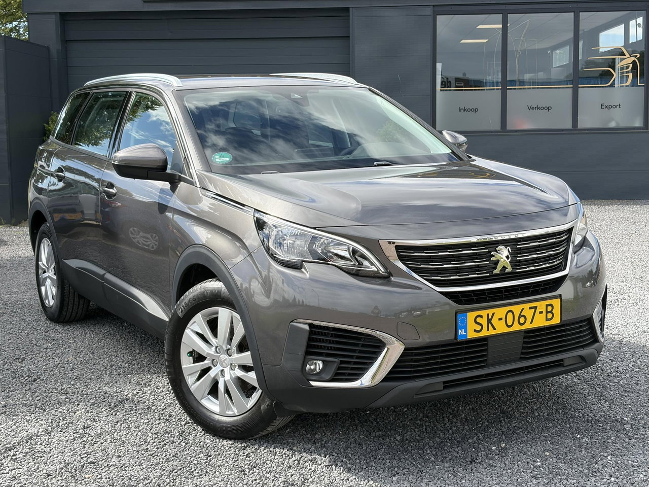 Peugeot 5008