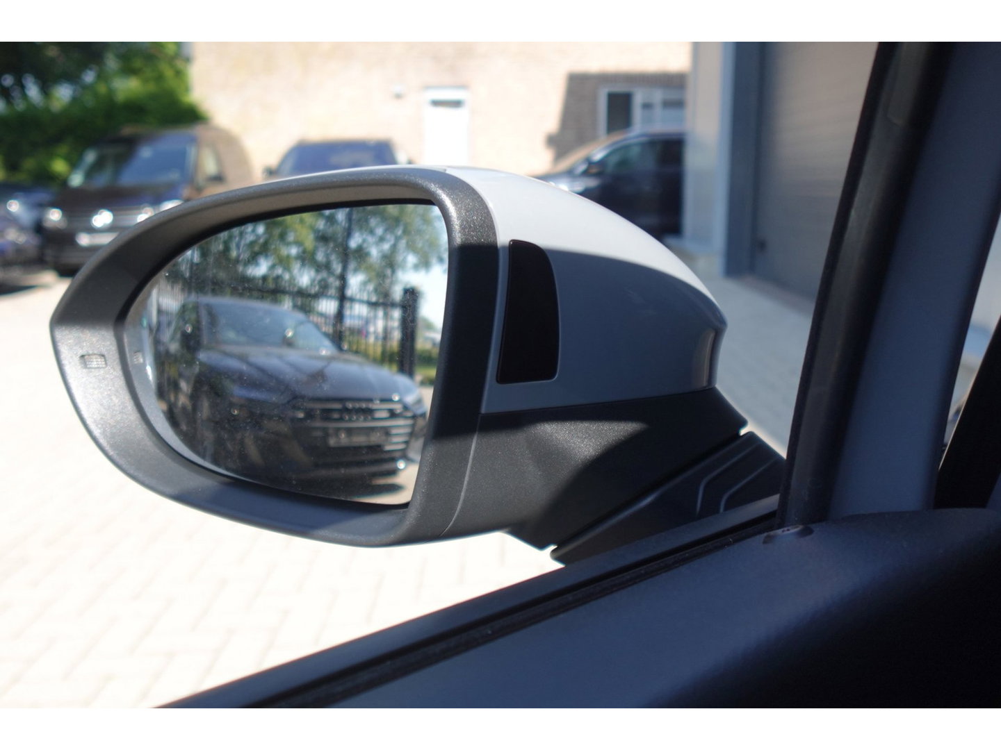 Volkswagen Golf 2.0 TSI GTI PANO H&K KEYLESS HUD'