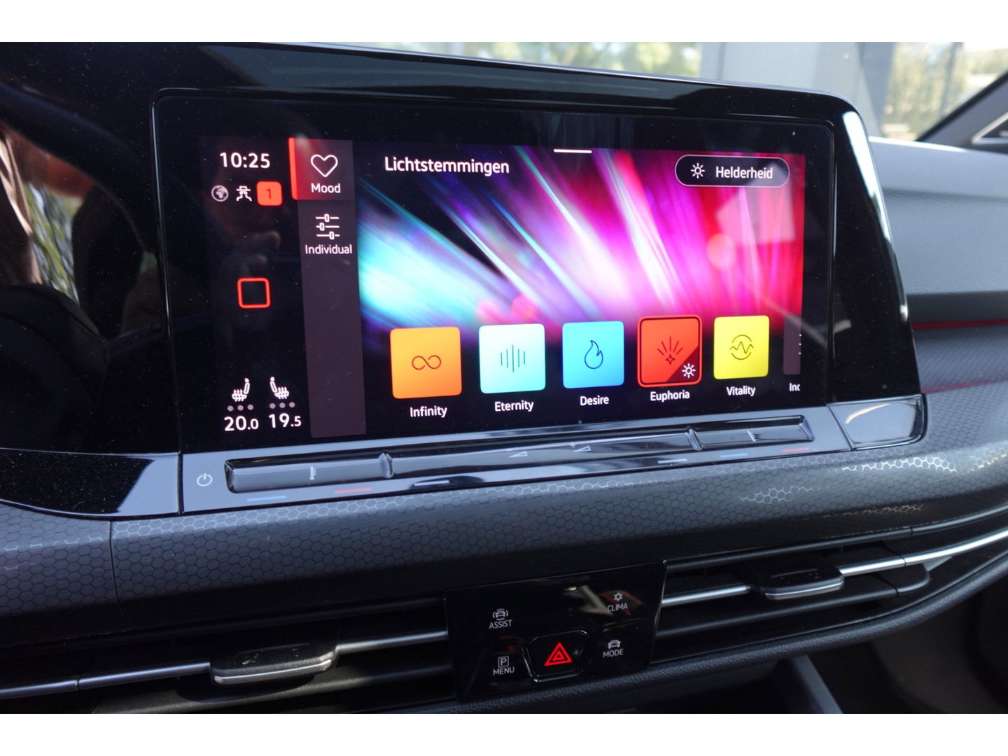 Volkswagen Golf 2.0 TSI GTI PANO H&K KEYLESS HUD'