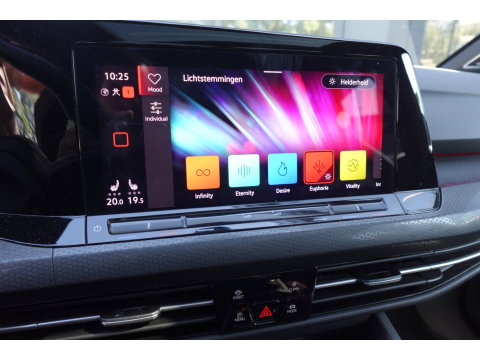Volkswagen Golf 2.0 TSI GTI PANO H&K KEYLESS HUD'