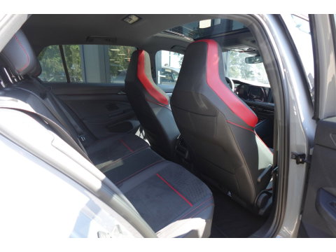 Volkswagen Golf 2.0 TSI GTI PANO H&K KEYLESS HUD'
