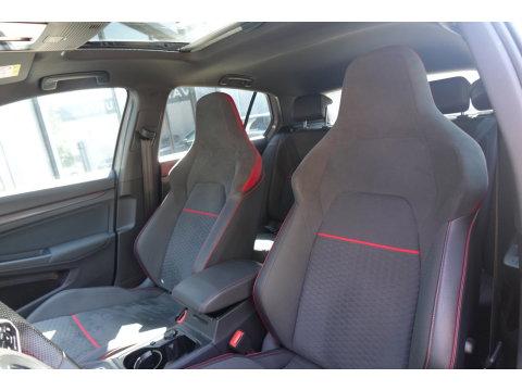 Volkswagen Golf 2.0 TSI GTI PANO H&K KEYLESS HUD'
