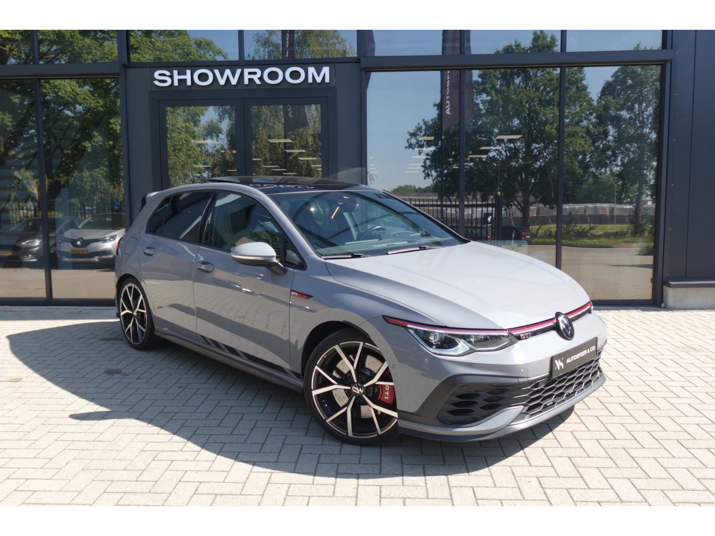 Volkswagen Golf 2.0 TSI GTI PANO H&K KEYLESS HUD'