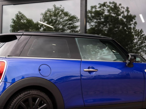 MINI Cooper 1.5 Automaat 136pk Harman Kardon Navigatie LED Dealeronderhouden