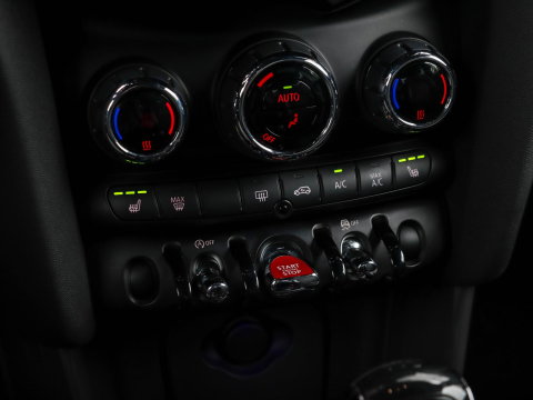 MINI Cooper 1.5 Automaat 136pk Harman Kardon Navigatie LED Dealeronderhouden