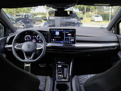 Volkswagen Golf Variant 1.5 eTSI R-Line 150PK DSG 150PK