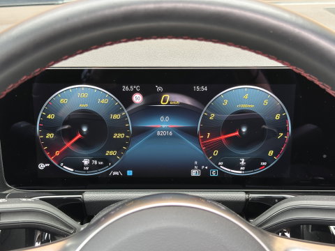 Mercedes-Benz GLA 250 4MATIC AMG Line | Panoramadak | Achteruitrijcamera | Apple Carplay | Android Auto | Sfeerverlichting | Cruise Control | Parkeersensoren | Elektrische Achterklep | Stoelverwarming