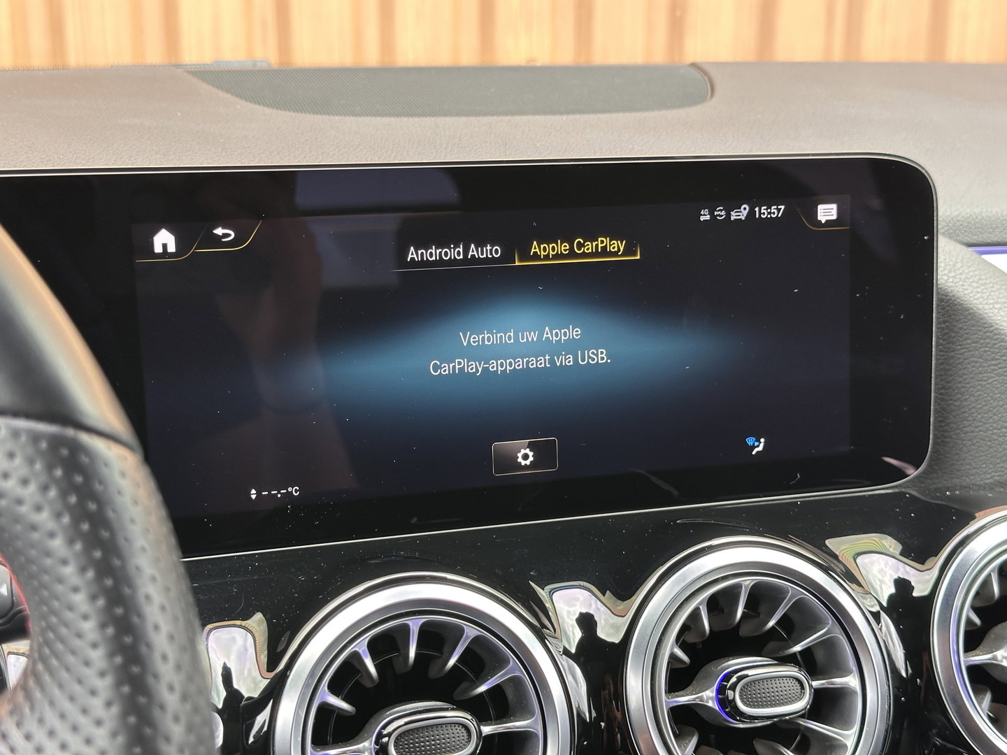 Mercedes-Benz GLA 250 4MATIC AMG Line | Panoramadak | Achteruitrijcamera | Apple Carplay | Android Auto | Sfeerverlichting | Cruise Control | Parkeersensoren | Elektrische Achterklep | Stoelverwarming
