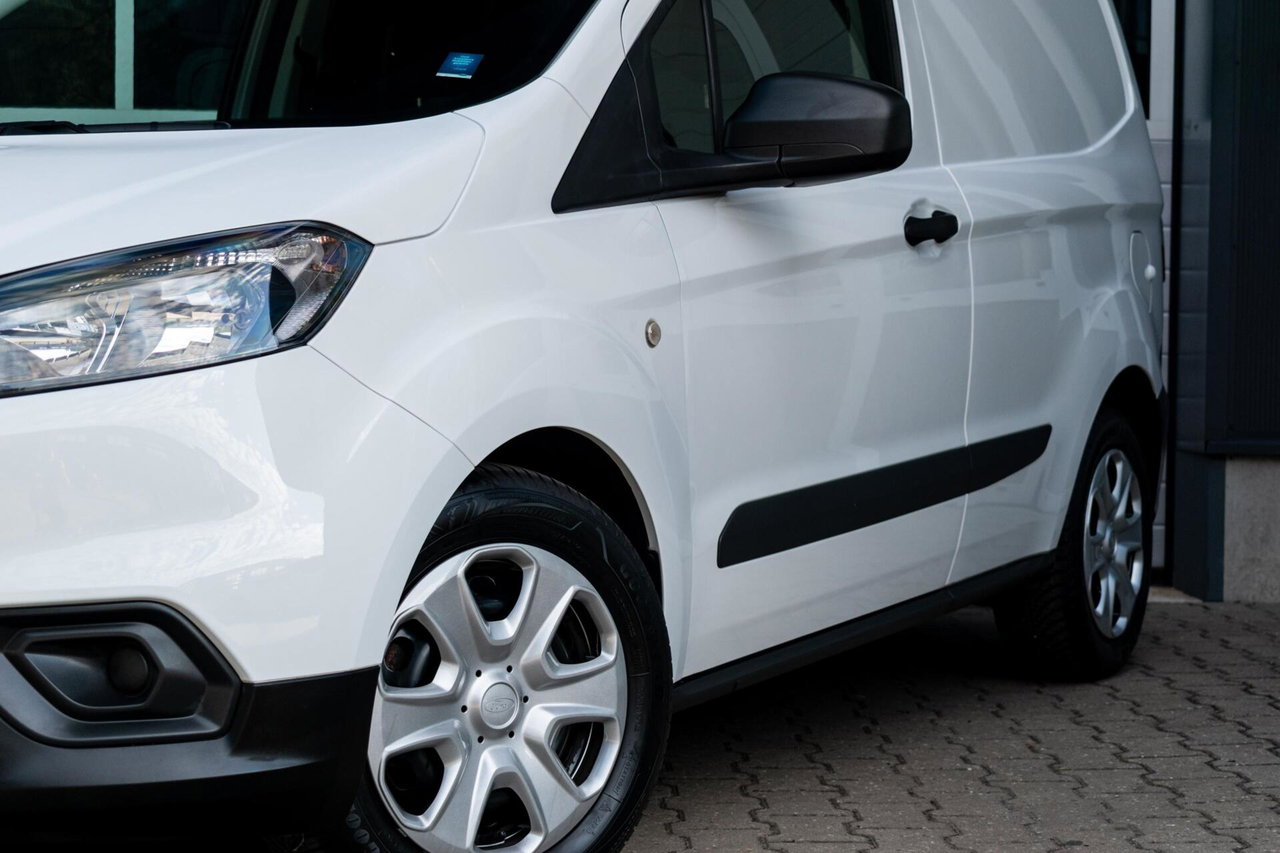 Ford Transit Courier