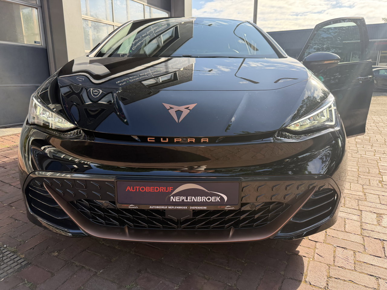CUPRA Born
