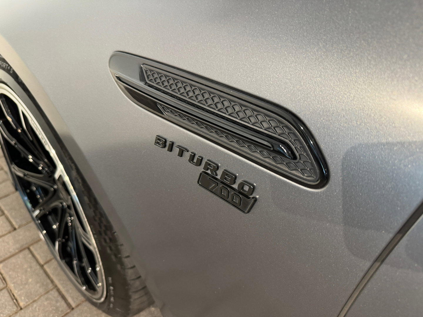 Mercedes-Benz AMG GT 4-Door Coupe AMG 63 S 4M+ BRABUS|Ceramic