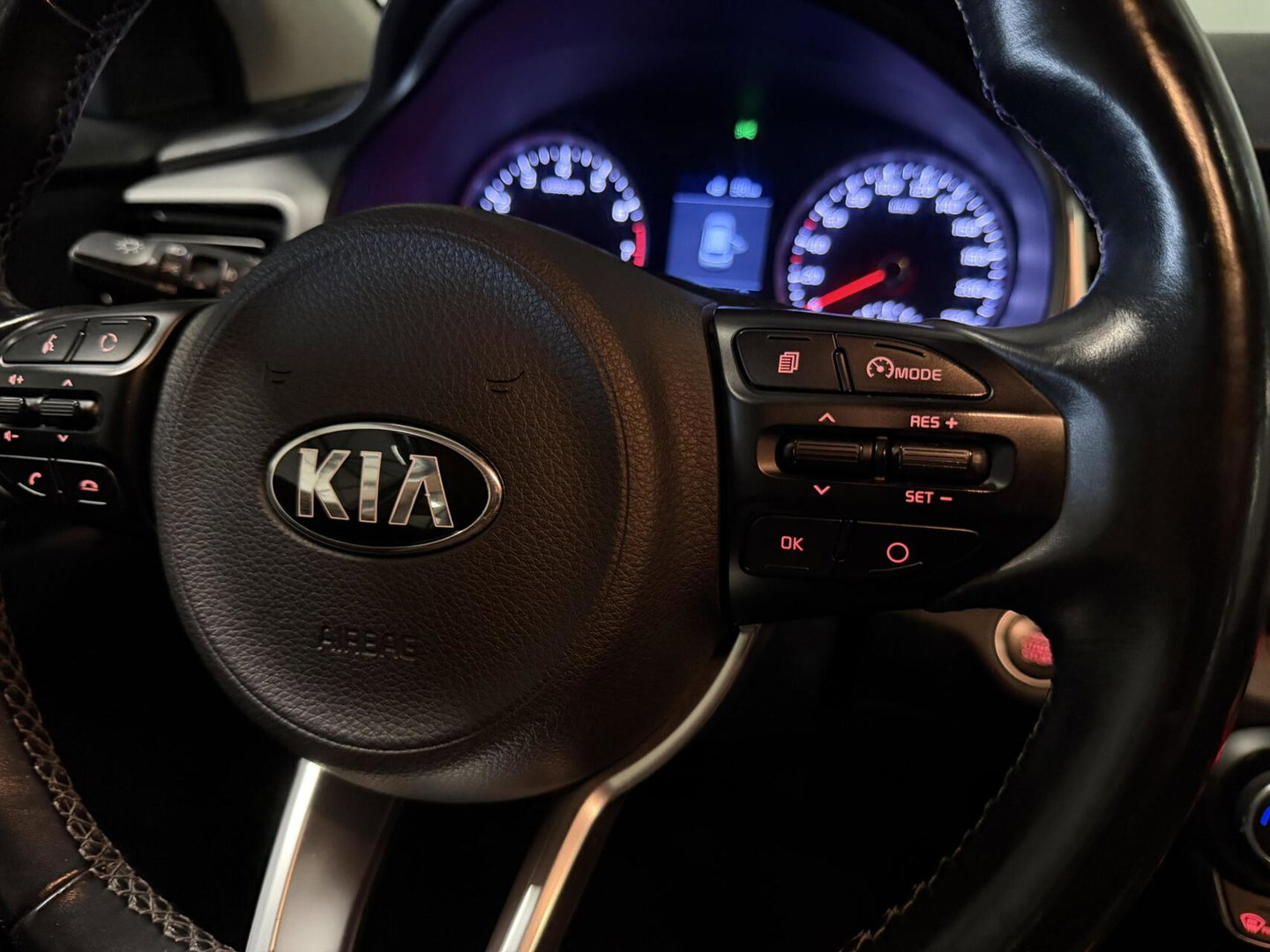 Kia Stonic 1.0 T-GDi ExecutiveLine Camera Trekhaak Carplay