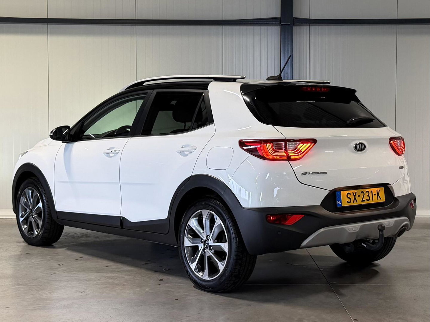 Kia Stonic 1.0 T-GDi ExecutiveLine Camera Trekhaak Carplay