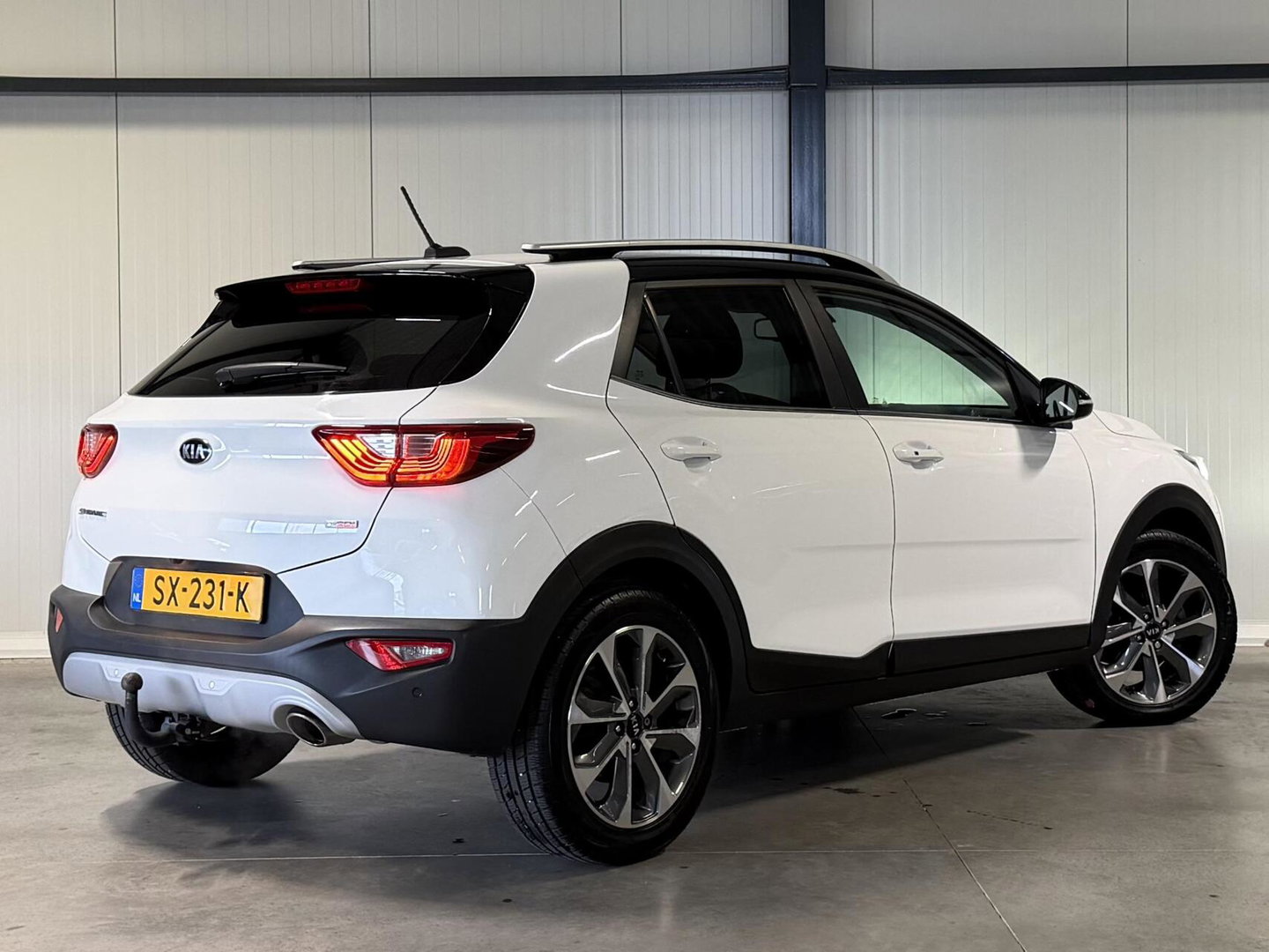 Kia Stonic 1.0 T-GDi ExecutiveLine Camera Trekhaak Carplay