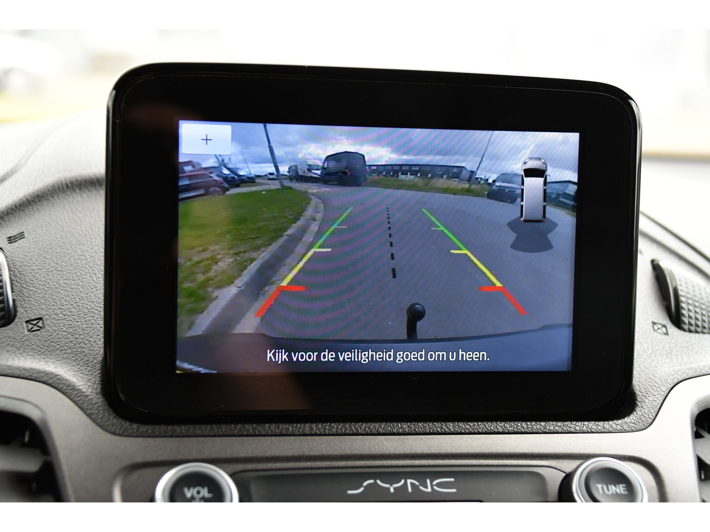 Ford Transit Connect 1.5 EcoBlue L2 Edition Camera, Cruise, Carplay, 100pk, Automaat, Sensoren, Trekhaak, Airco, Multimedia, Navi, Uniek!