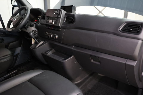 Renault Master 2.3 dCi 150 BAKWAGEN LOWLINER AUTOMAAT