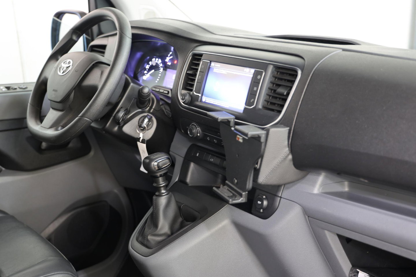 Toyota ProAce Worker 2.0 D-4D 2500KG TREKVERMOGEN