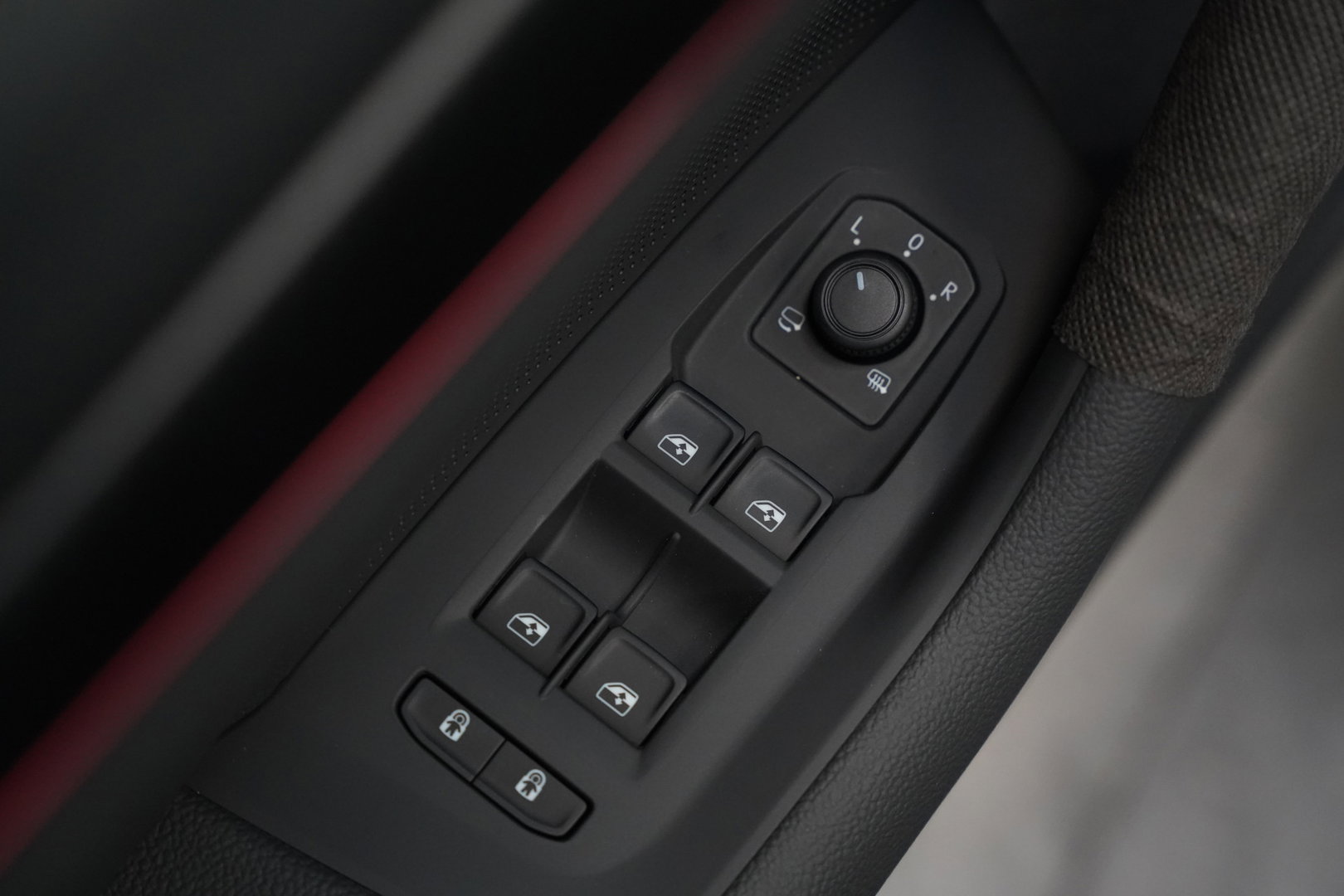 Škoda Superb Combi 1.5 TSI PHEV Sportline Business Climate control Panoramadak Leder Elek. Stoelen Stoel Ventilatie/Verwarming 24 Maanden garantie* (Vraag naar de voorwaarden)