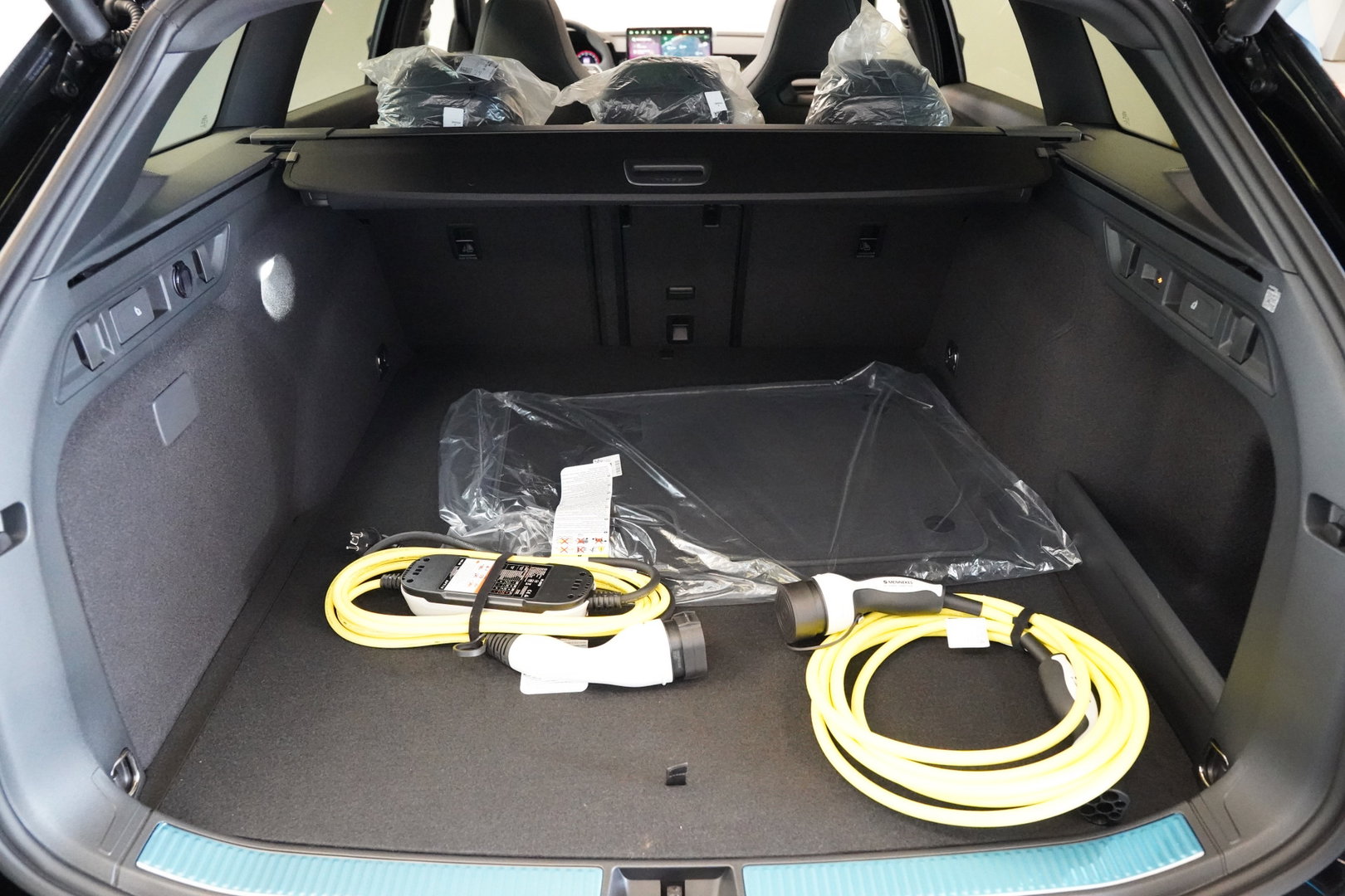 Škoda Superb Combi 1.5 TSI PHEV Sportline Business Climate control Panoramadak Leder Elek. Stoelen Stoel Ventilatie/Verwarming 24 Maanden garantie* (Vraag naar de voorwaarden)