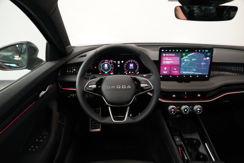 Škoda Superb Combi 1.5 TSI PHEV Sportline Business Climate control Panoramadak Leder Elek. Stoelen Stoel Ventilatie/Verwarming 24 Maanden garantie* (Vraag naar de voorwaarden)