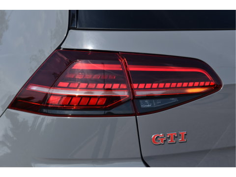 Volkswagen Golf 2.0 TSI GTI TCR Performance Pack Executive 290 pk Nardo Grey | Vol | Keyless | Pano | Camera | Carplay | Adapt.CC | Full LED | Historie