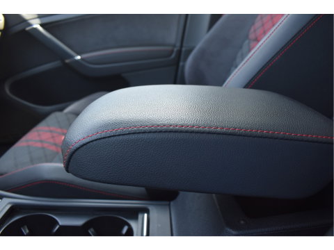 Volkswagen Golf 2.0 TSI GTI TCR Performance Pack Executive 290 pk Nardo Grey | Vol | Keyless | Pano | Camera | Carplay | Adapt.CC | Full LED | Historie