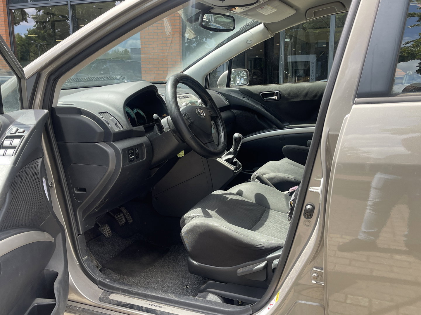 Toyota Verso 1.8 VVT-i Sol | Handel / Export | APK tot 08-04-2027 | Trekhaak |