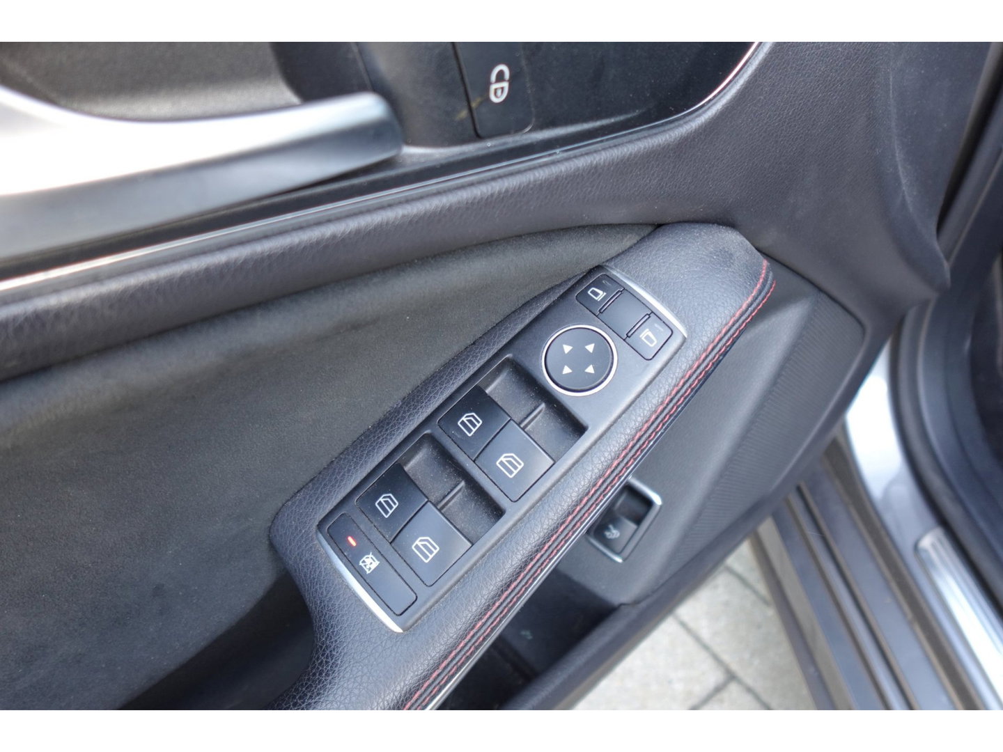 Mercedes-Benz CLA-Klasse 180 Business Solution AMG STOELVERW CAM CRUISE'