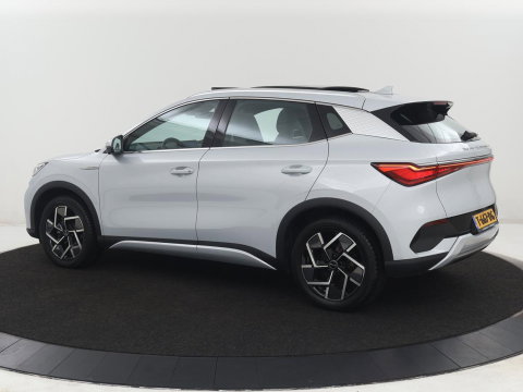 BYD ATTO 3 Comfort 60 kWh | Warmtepomp | 92.5% SOH | 3-Fase | Panoramadak | Adaptive cruise | 360 camera | DAB+ | Carplay | Dodehoek detectie | Leder