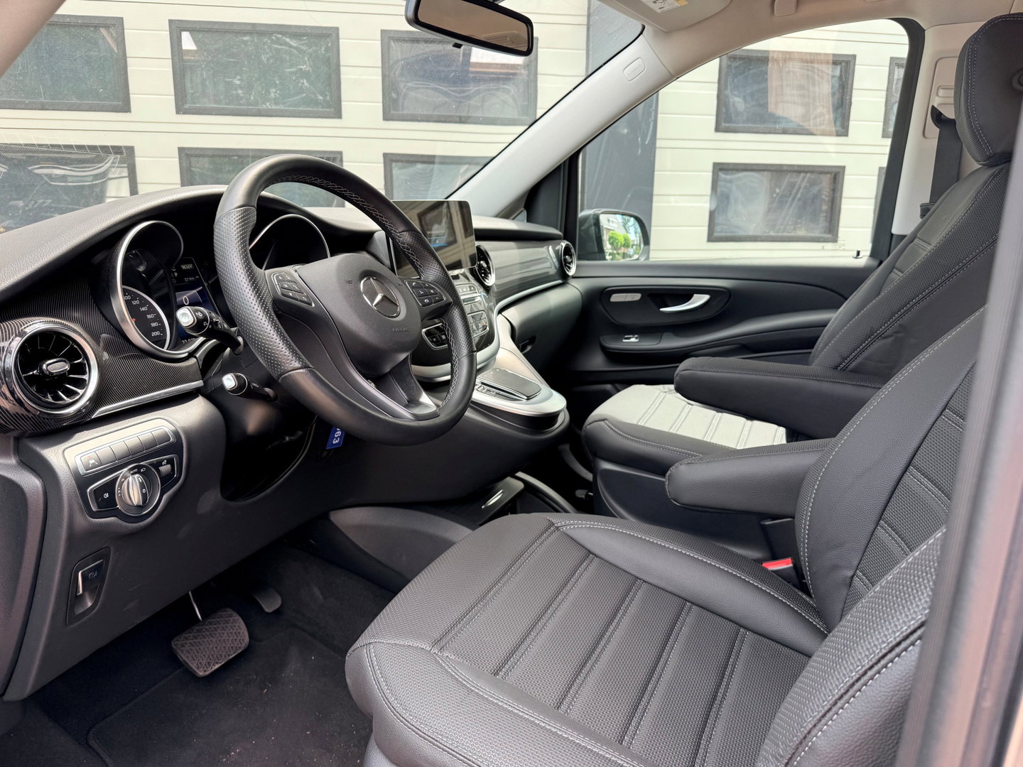 Mercedes-Benz EQV 300 90 kWh SoH 97,6 % L3 Extra Lang 8 Persoons