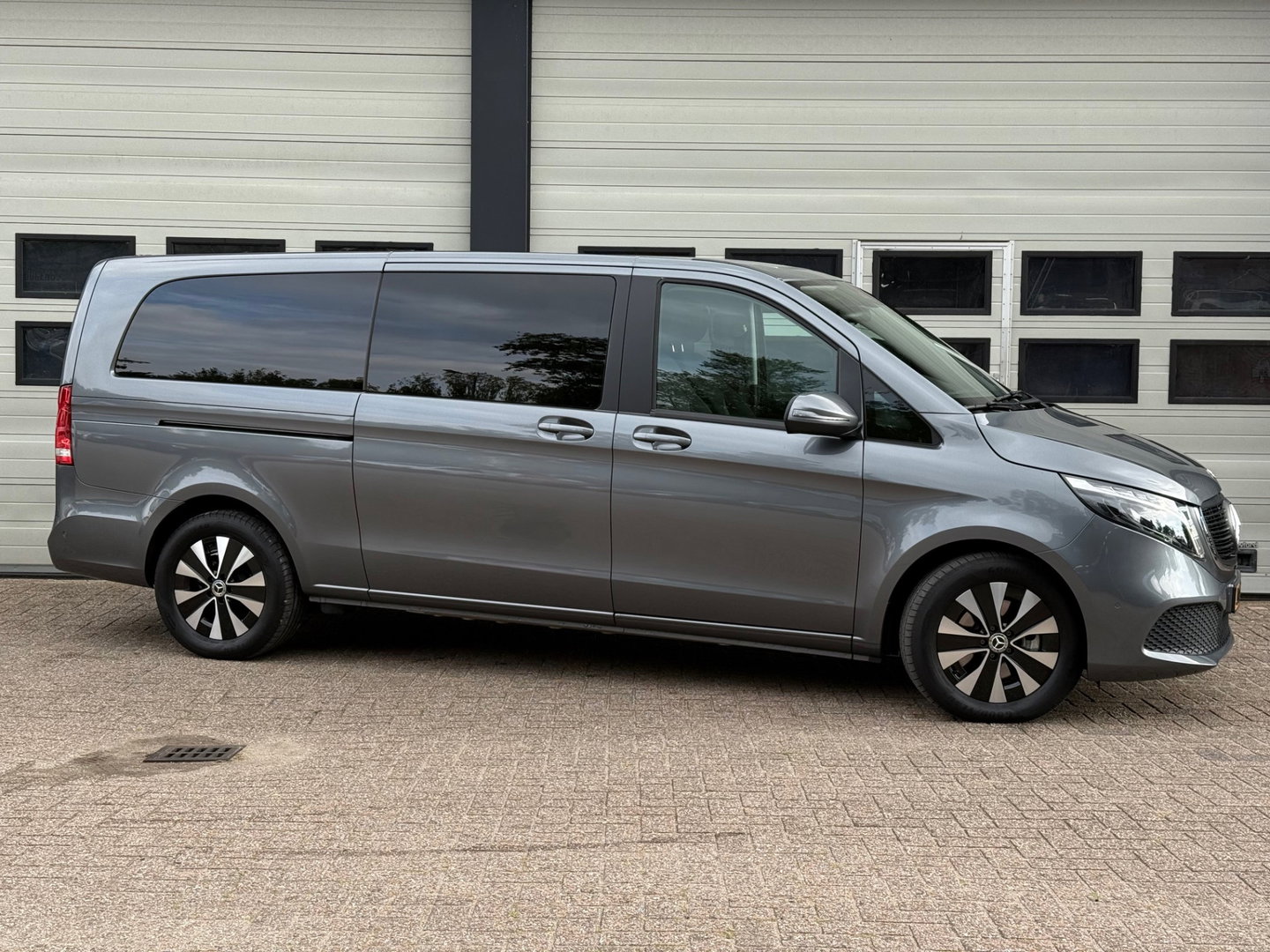 Mercedes-Benz EQV 300 90 kWh SoH 97,6 % L3 Extra Lang 8 Persoons