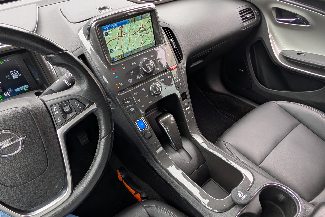 Opel Ampera