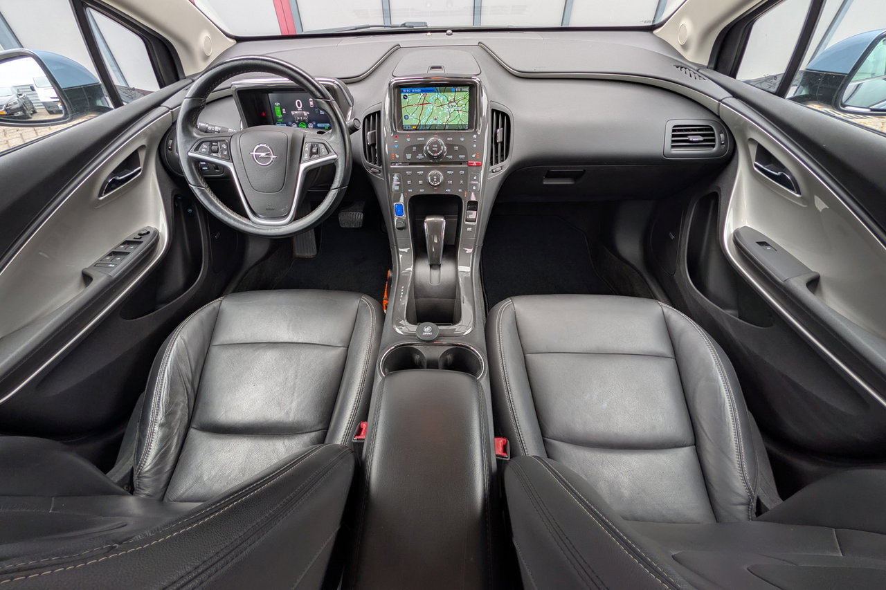 Opel Ampera