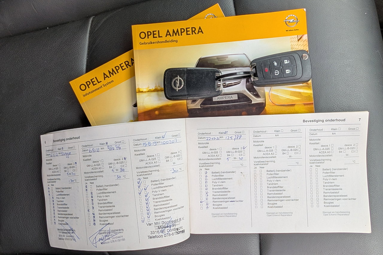Opel Ampera