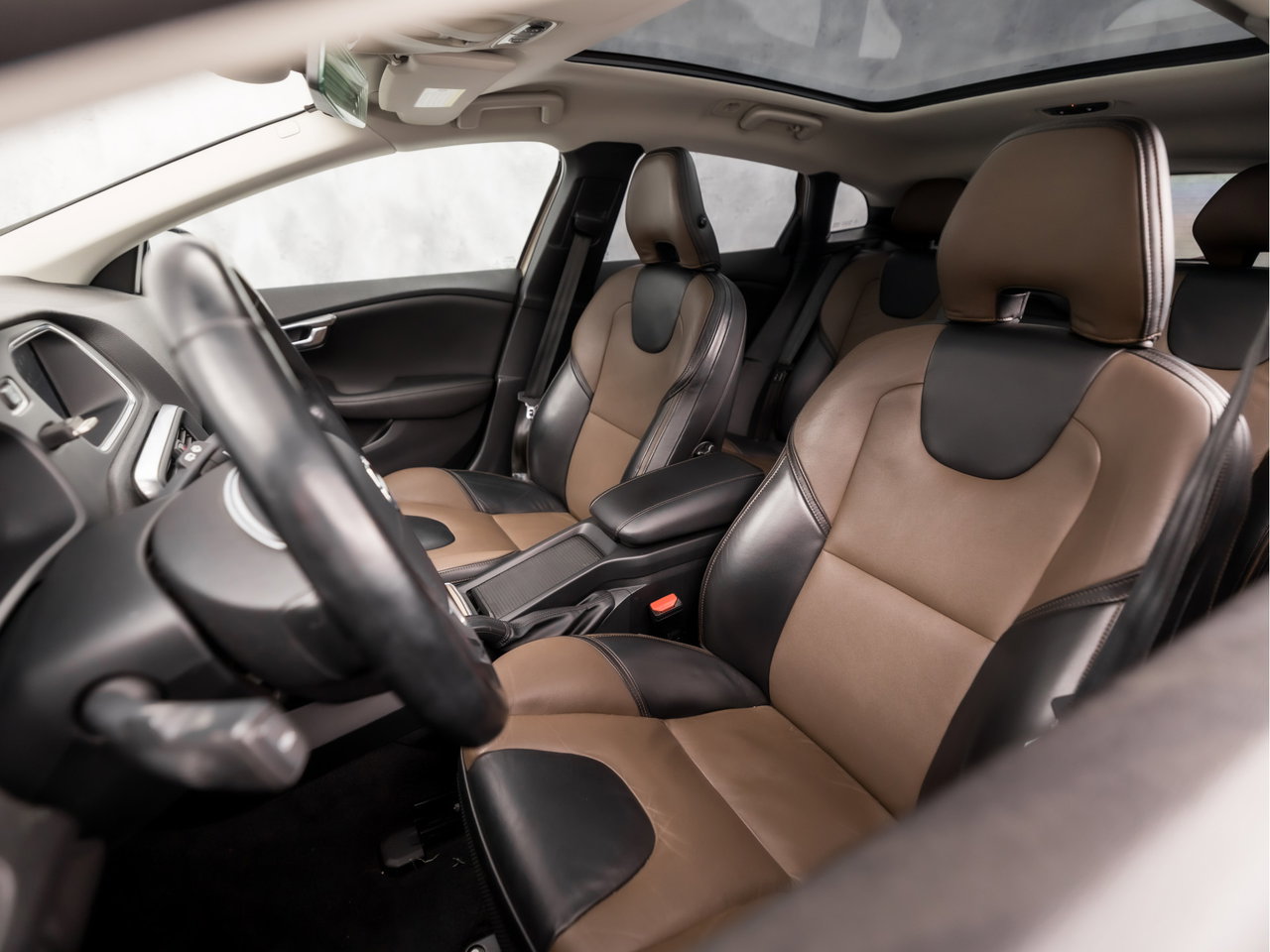 Volvo V40