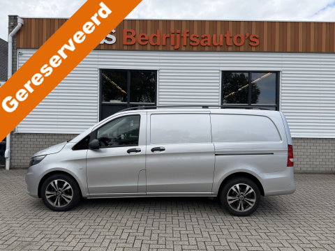 Mercedes-Benz Vito 111 CDI Functional Lang L2H1 / vaste prijs rijklaar € 18.950 ex btw / lease vanaf € 319 / euro 6 / bpm vrij / dubbele schuifdeur ! / airco / cruise / navi / camera / trekhaak