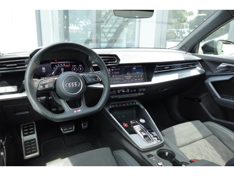 Audi S3 Limousine 2.0 TFSI S3 quattro PANO AKRA KEYLESS'