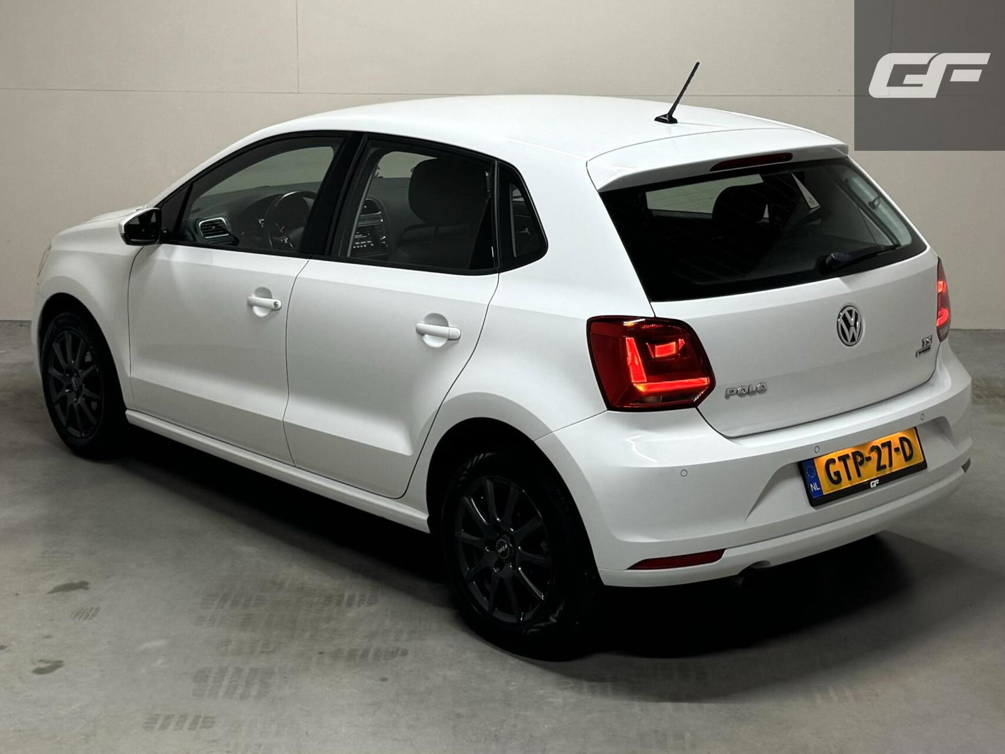 Volkswagen Polo 1.2 TSI Comfortline Airco Cruise PDC