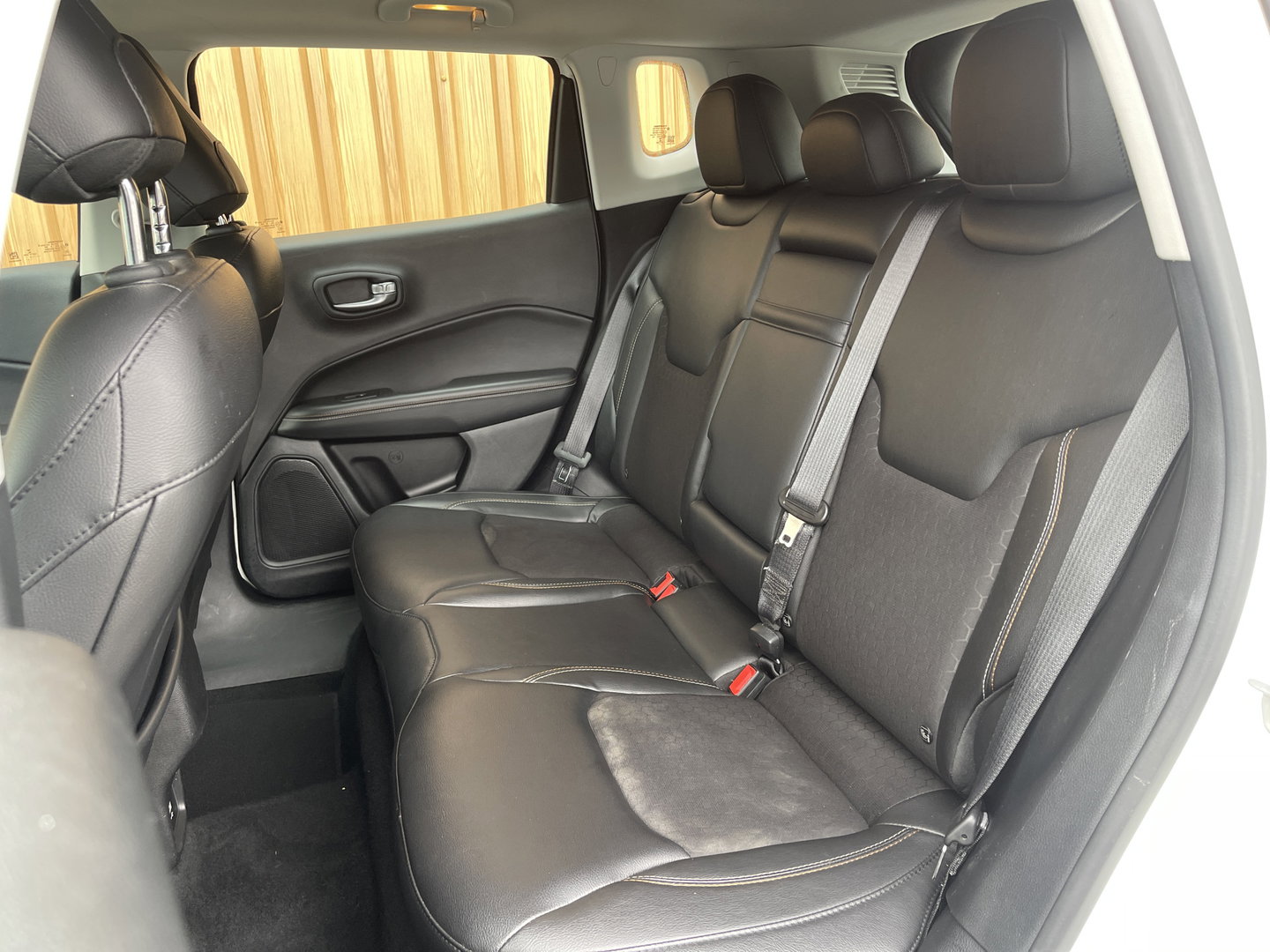 Jeep Compass 1.4 MultiAir Longitude | Apple Carplay | Origineel Nederlands | Cruise Control | Isofix | Lichtmetaal 17'' | Airconditioning |